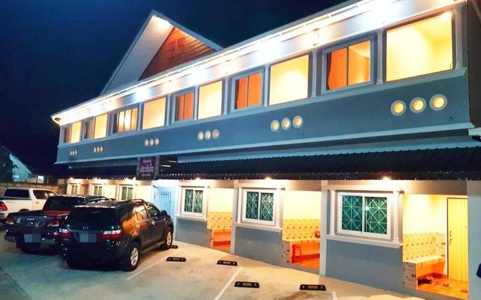 Pratubjai Resort