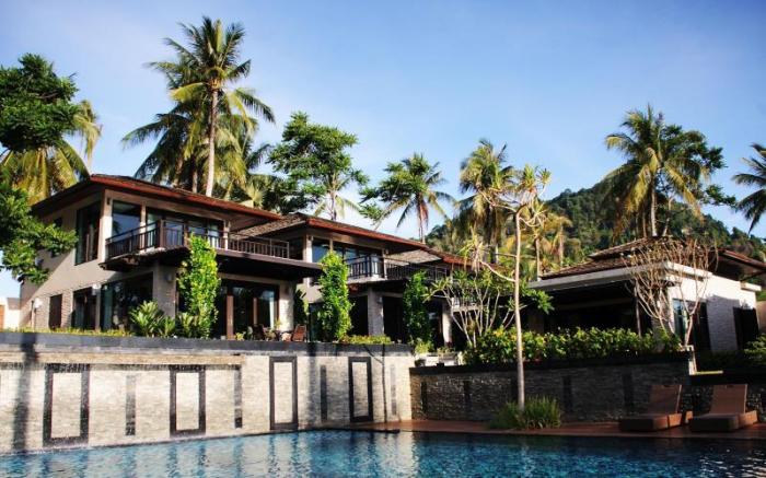Niramaya Villa & Wellness Resort