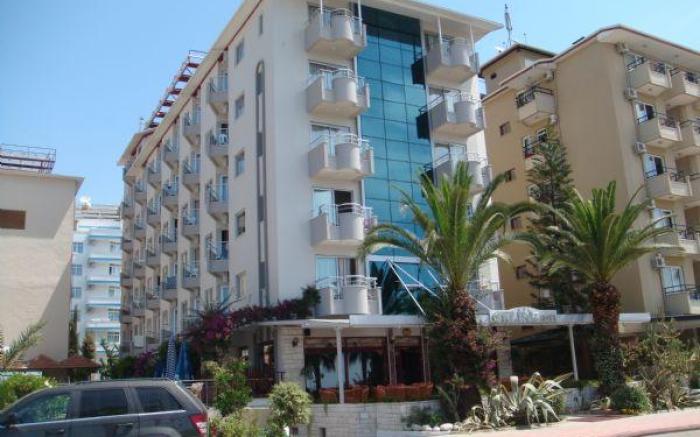 Kleopatra Celine Hotel