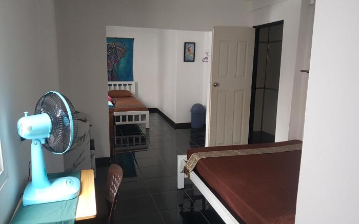 Jatujak Long Double x 2 Room 03-02