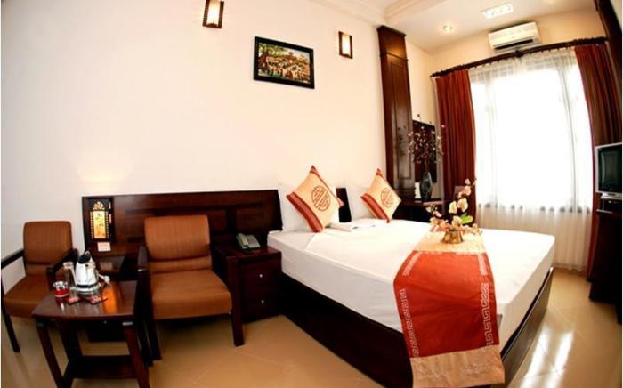 Hanoi Street Hotel