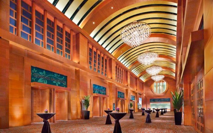 Resorts World Sentosa - Hotel Michael