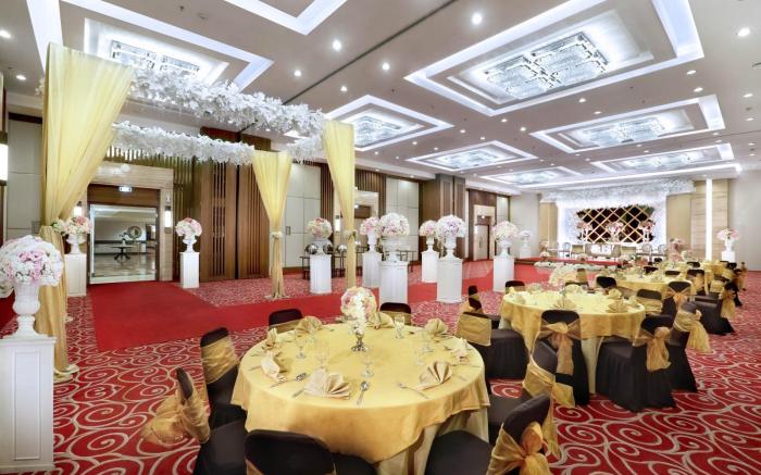 Aston Tropicana Hotel Bandung