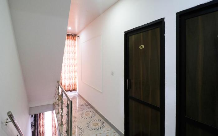 Hotel O King Villa's