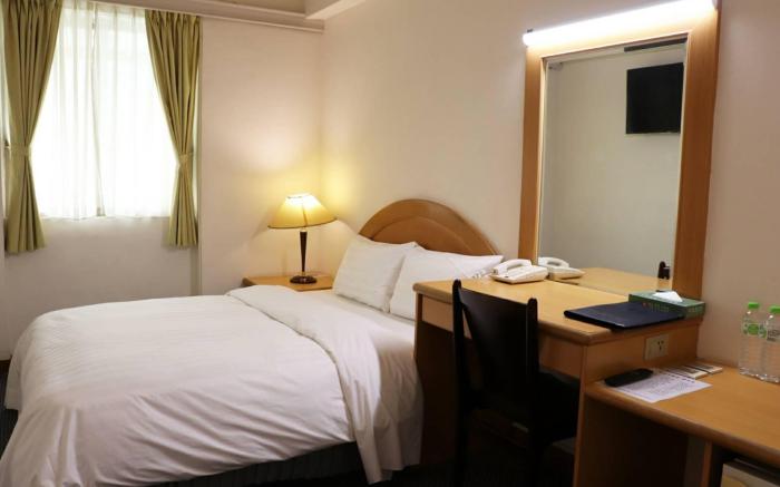 Oriental Hotel