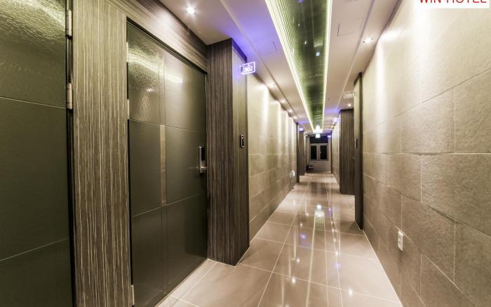 Win Hotel
