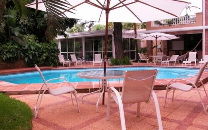 Hotel Villa Morra Suites