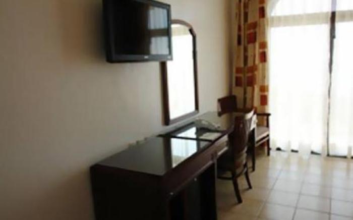 Hotel Caracol Plaza