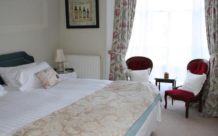 Holmwood House Hotel
