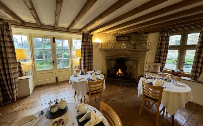 Guiting Guest House