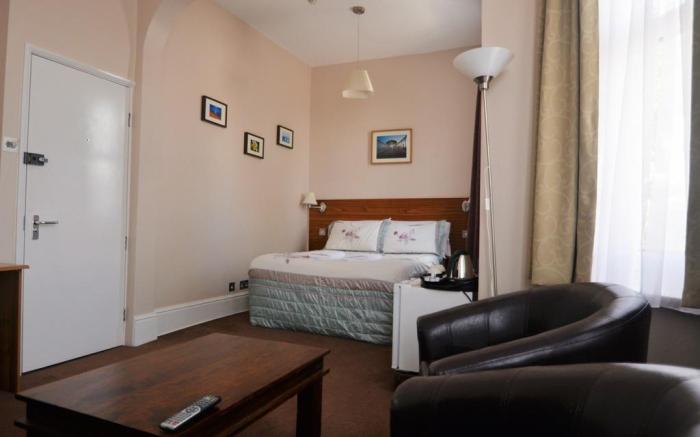 Gateway Hotel