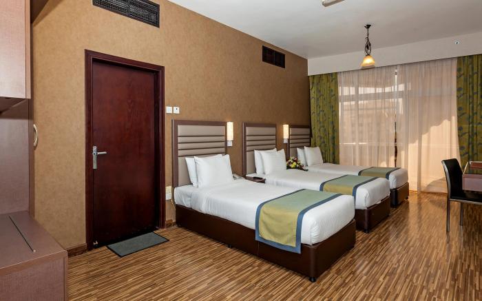 Wave International Hotel