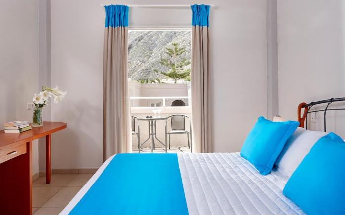 Terra Blue Santorini