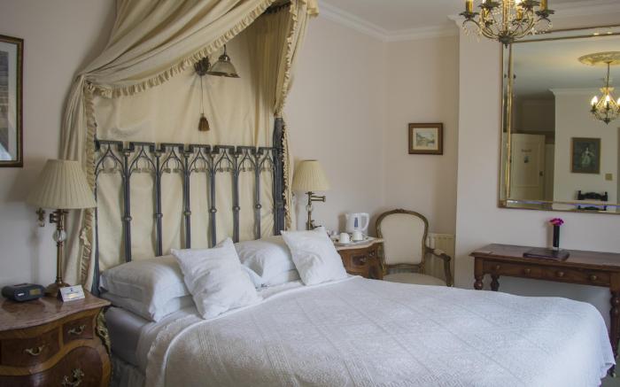 Albert & Victoria Guest house