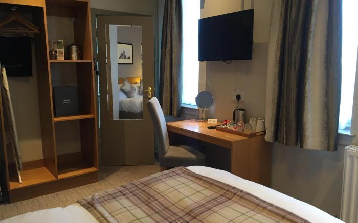 Abbey Inn