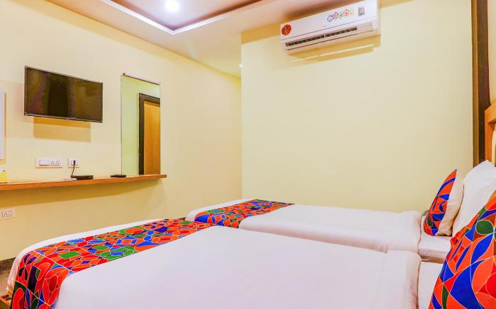 FabHotel Keerthi's Anupama - Nr. Indira Gandhi Stadium