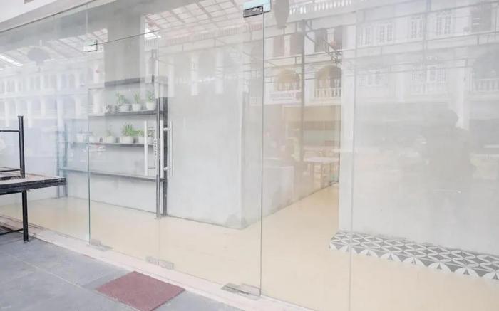 RedDoorz @ CBD Polonia Medan