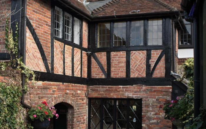 Village House Coaching Inn