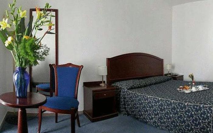 Hotel Mediterraneo