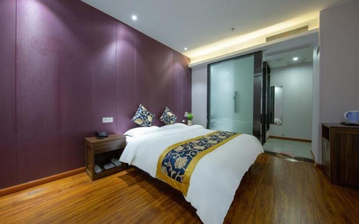 Shell Hotel Suzhou Changshu Guliu Zhonghong Square