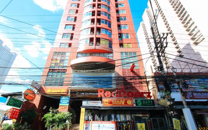 RedDoorz @ The Providence Tower