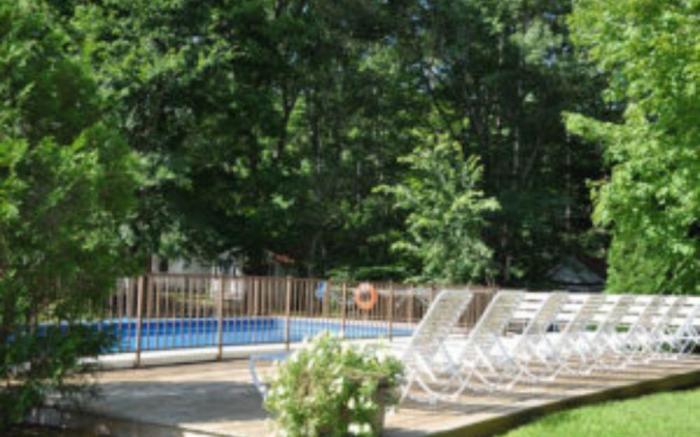 2 RIVER ROAD INN COTTAGES