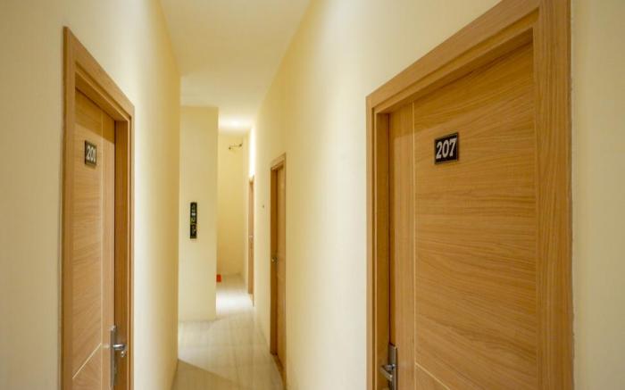 RedDoorz Plus @ Losari Makassar