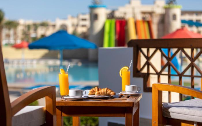 Royal Lagoons Resort & Aqua Park