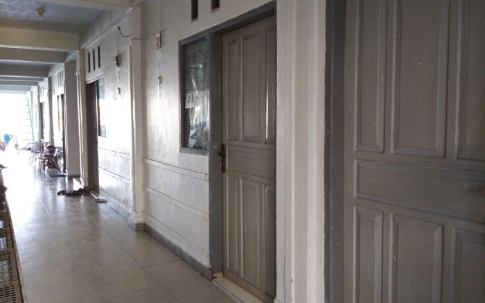 Pondok Elit Kos 888