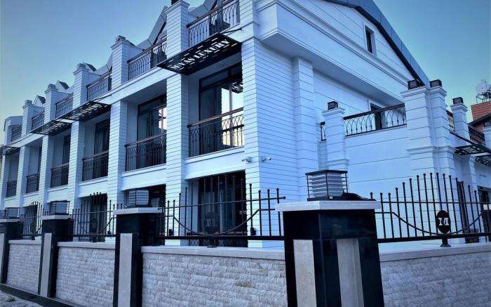 MIYAS LUXURY HOTEL