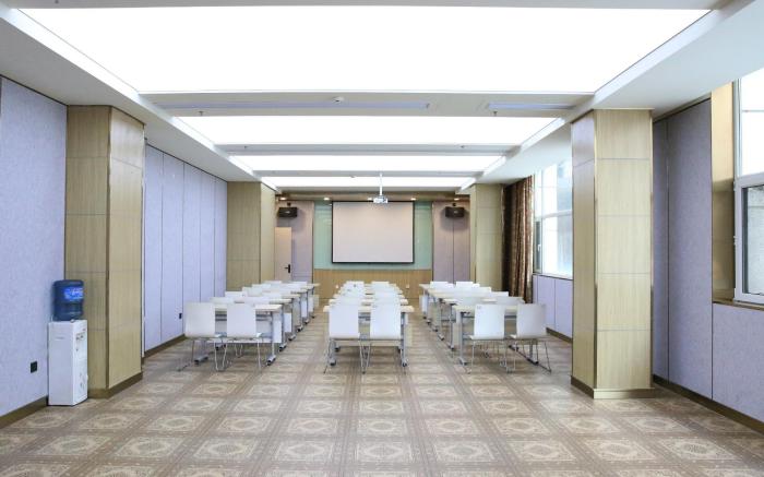 Hanting Hotel Changchun Yiqi West Station
