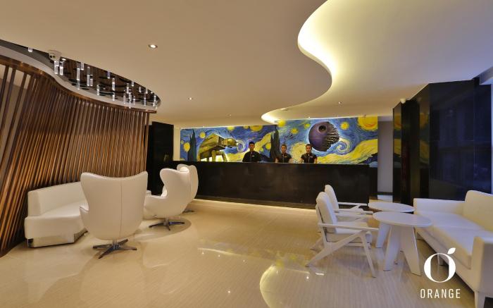 Orange Hotel Jinan Spring City Plaza