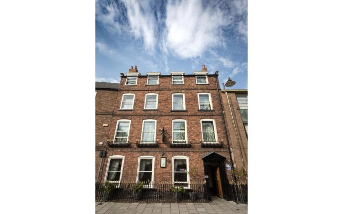 OYO The Townhouse