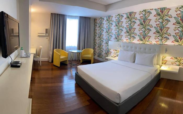 DIVERSION 21 HOTEL