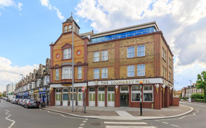 The Lion & Key Hotel