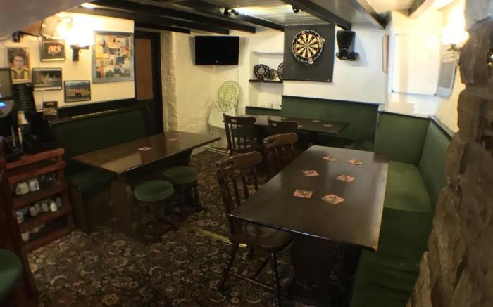 Fox & Hounds Inn