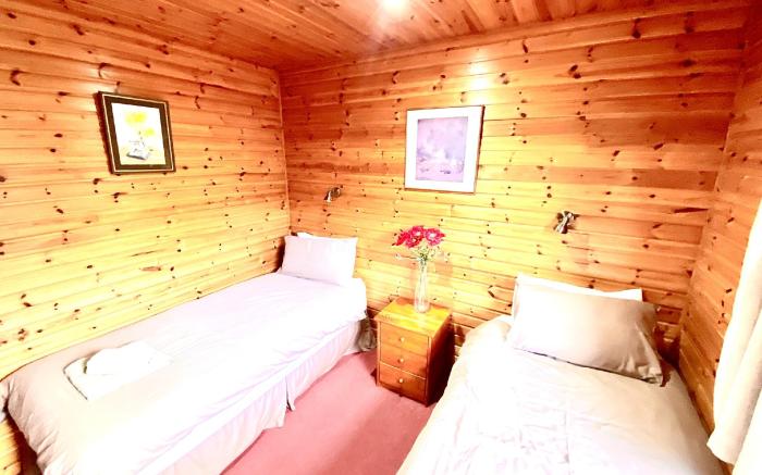 Braemar Lodge Cabins
