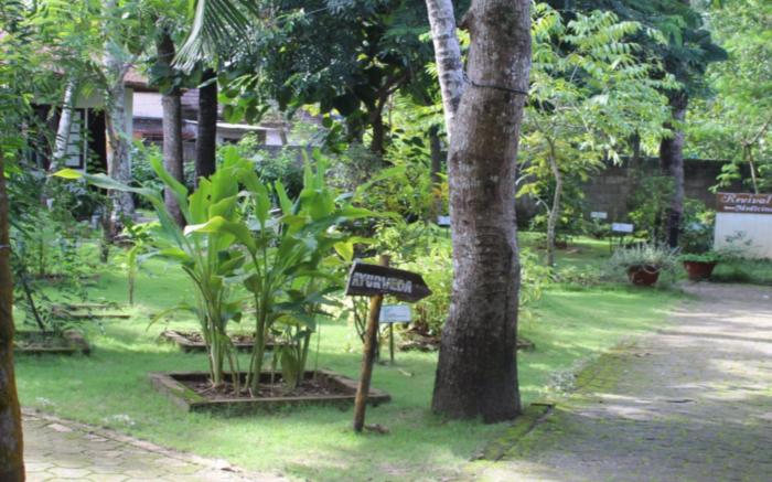 Abad Turtle Beach Resort Mararikulam