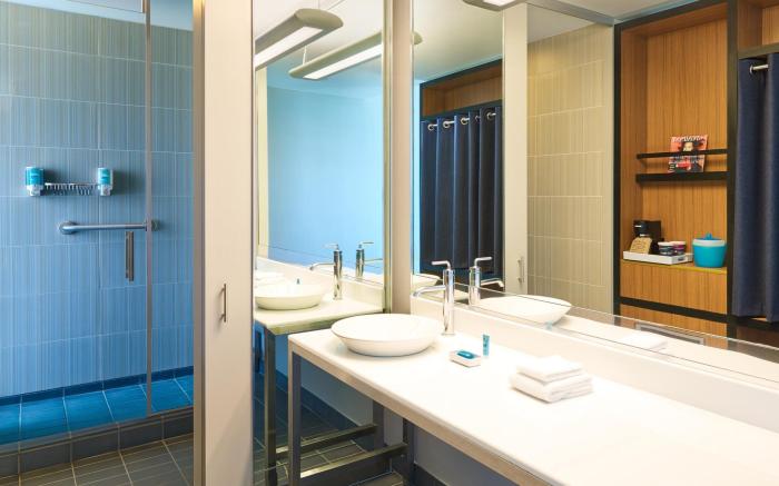 Aloft Plano