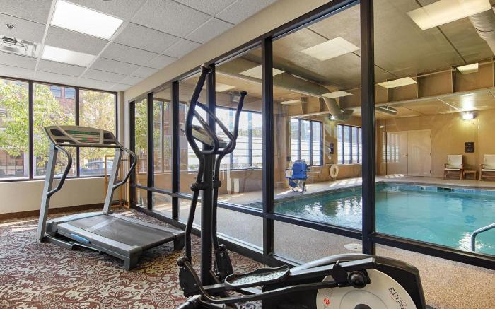 La Quinta Inn & Suites by Wyndham Jamestown