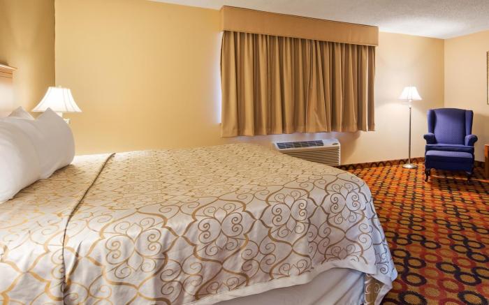 AmericInn by Wyndham Appleton Downtown