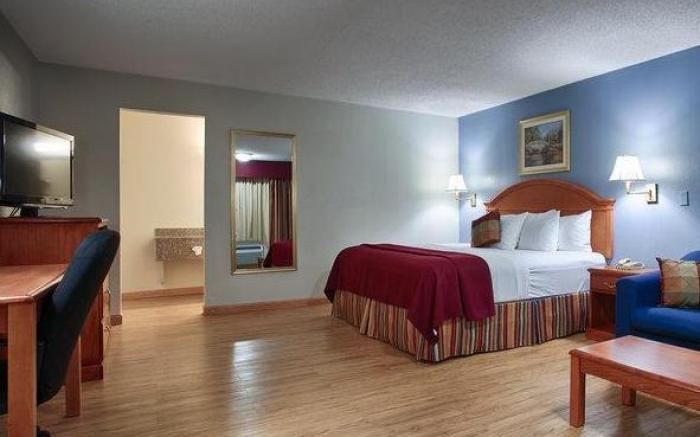 Best Western Palestine Inn