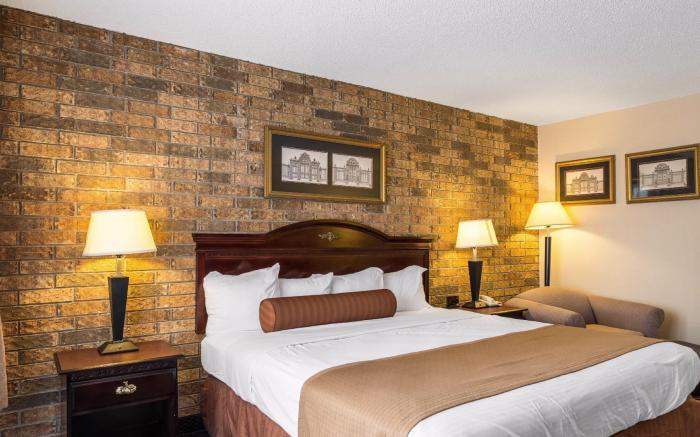 Days Inn by Wyndham Batesville AR