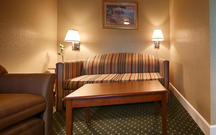 Best Western Willits Inn