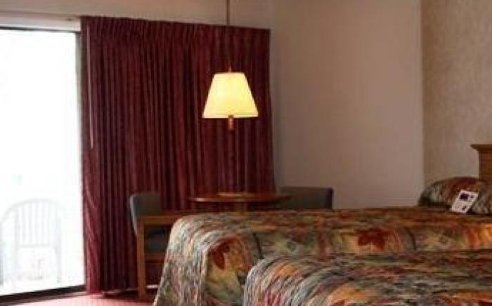 Budget Host Inn & Suites