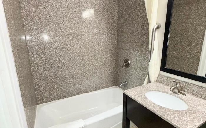 Days Inn by Wyndham St. Charles IL