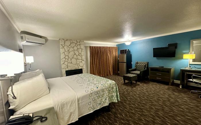 HomeTowne Studios Yuba City Bonanza – Marysville