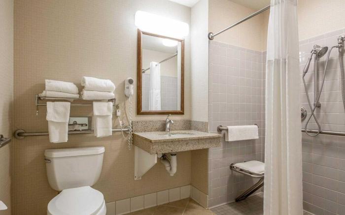Comfort Inn & Suites Black River Falls I-94