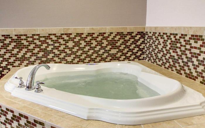 Days Inn by Wyndham Jackson Downtown