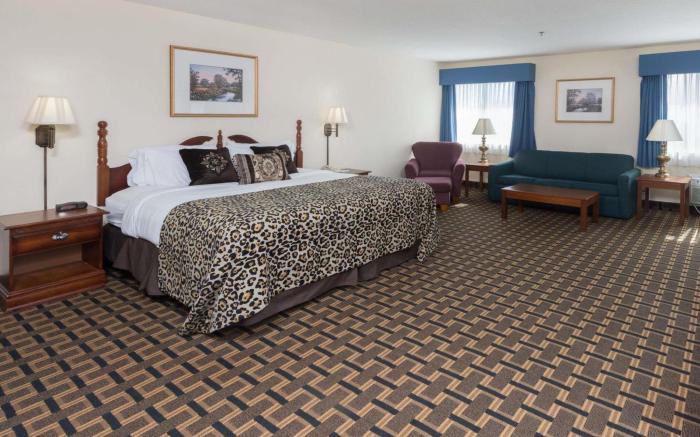 Baymont by Wyndham Osage Beach